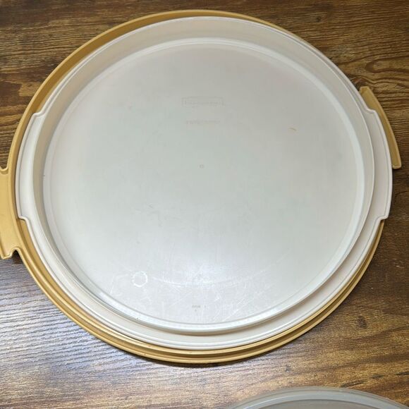 Vintage Tupperware Cake/Pie Holder Harvest Gold with Servin Saver No Handle - Picture 5 of 12